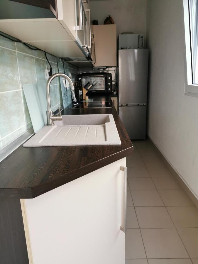 Apartment Mira - Sea View تروغير المظهر الخارجي الصورة